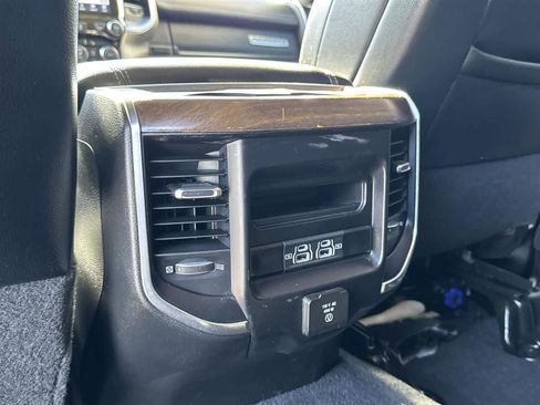 Used 2022 RAM 2500 Laramie image 34