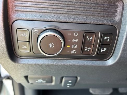 New 2026 Ford F250 Platinum AWD/4WD image 32