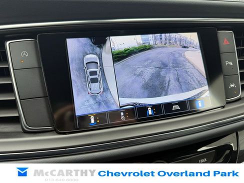 Used 2022 Buick Enclave Premium image 5