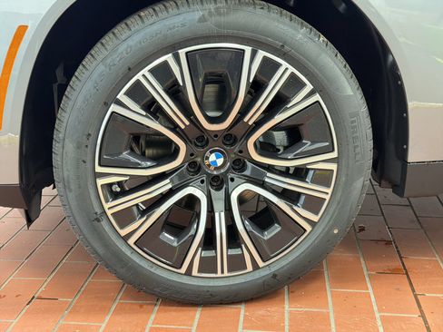 Used 2026 BMW X3 xDrive30i w/ Convenience Package AWD/4WD image 12