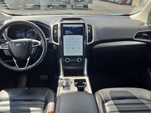 Used 2024 Ford Edge SEL w/ Convenience Package AWD/4WD image 9