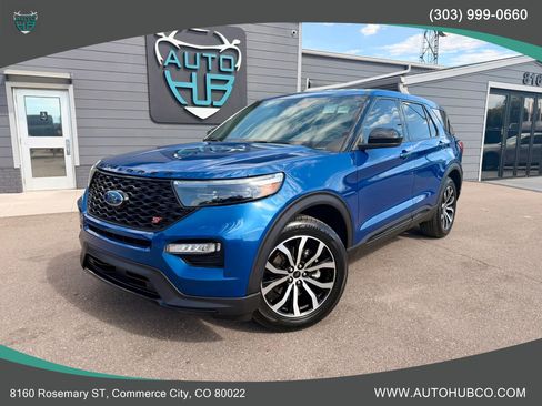 Used 2022 Ford Explorer ST AWD/4WD image 1