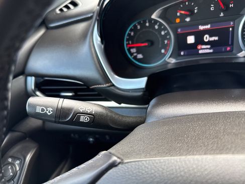 Used 2021 Chevrolet Traverse RS image 39