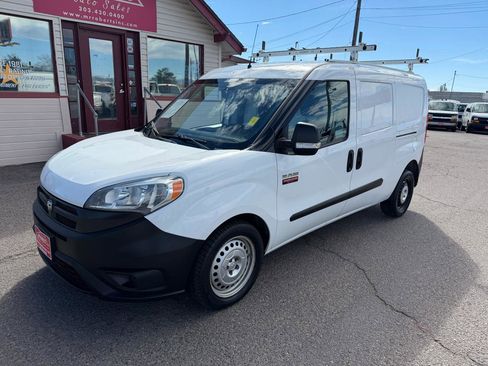 Used 2018 RAM ProMaster City Tradesman image 4