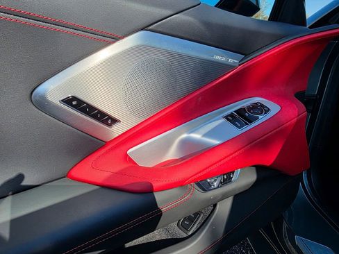 Certified 2022 Chevrolet Corvette Stingray Preferred Cpe w/ Z51 Performance Package image 14