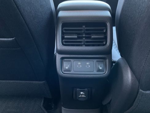 New 2026 Nissan Leaf Platinum+ image 18