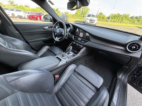 Used 2021 Alfa Romeo Giulia Ti Sport AWD/4WD image 34