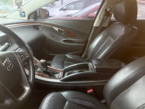 Used 2011 Buick LaCrosse CXL FWD image 4