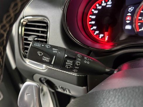 Used 2018 Dodge Durango SRT w/ SRT Interior Appearance Group image 22