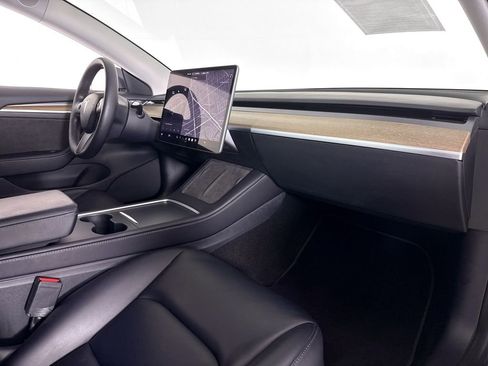 Used 2022 Tesla Model 3 Long Range image 13