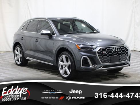 Used 2022 Audi SQ5 Premium w/ Convenience Package image 1