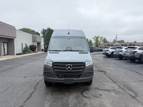 Used 2026 Mercedes-Benz Sprinter 2500 image 3