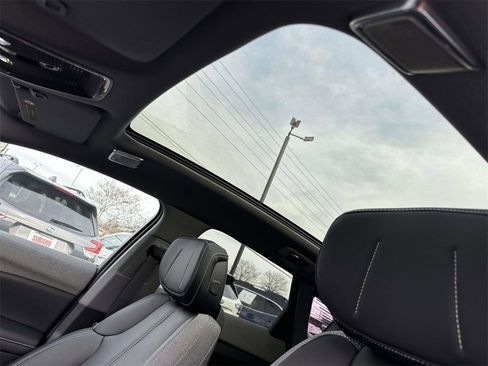 New 2026 Cadillac Optiq Sport 1 image 17