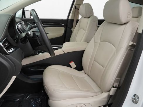 Used 2023 Buick Enclave Essence w/ Experience Buick Package AWD/4WD image 7