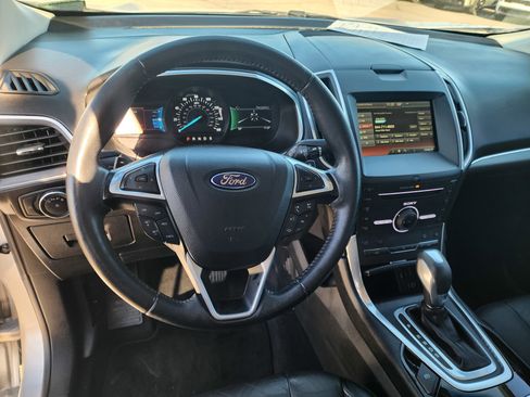 Used 2015 Ford Edge Titanium w/ Equipment Group 301A image 2