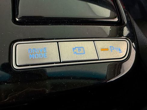 Used 2023 Genesis G80 2.5T image 29