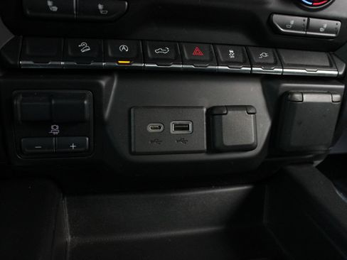 Used 2020 Chevrolet Silverado 1500 RST w/ All-Star Edition AWD/4WD image 44