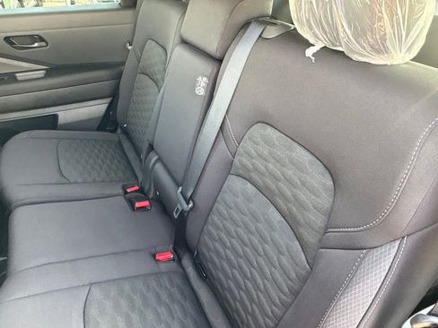 New 2026 Nissan Pathfinder SV image 20