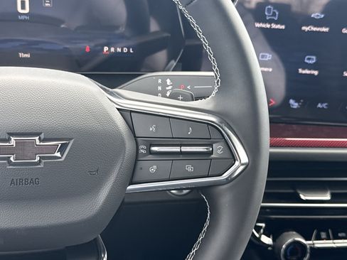 New 2026 Chevrolet Traverse Z71 w/ Driver Confidence Package image 19