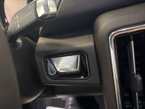 Used 2026 GMC Yukon XL Denali w/ Sun & Power Step Package image 31