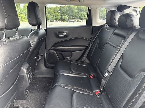 Used 2018 Jeep Compass Limited w/ Navigation Group AWD/4WD image 21