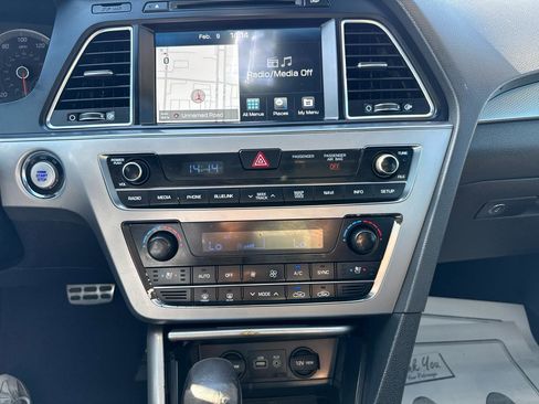 Used 2015 Hyundai Sonata Limited 2.0T image 19