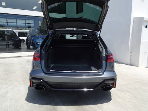 Used 2021 Audi RS 6 w/ Executive Package AWD/4WD image 7