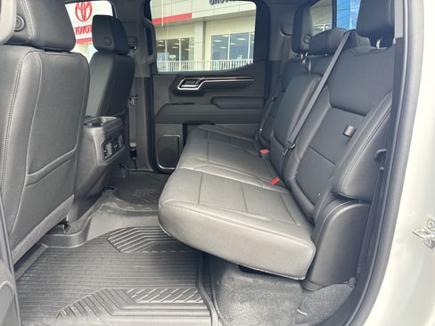 New 2026 Chevrolet Silverado 1500 LT Trail Boss w/ Convenience Package II AWD/4WD image 11