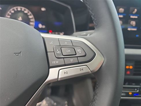 New 2026 Volkswagen Jetta SE image 19