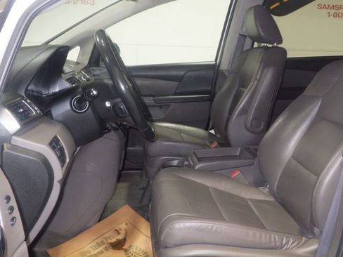 Used 2016 Honda Odyssey Touring image 9