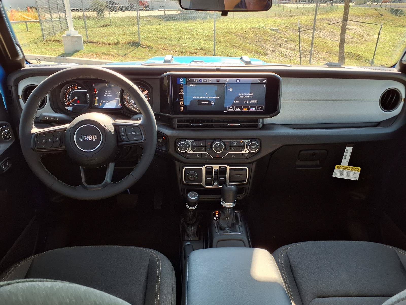 New 2026 Jeep Gladiator Sport AWD/4WD image 9