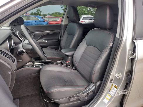 Used 2023 Mitsubishi Outlander Sport SE AWD/4WD image 10