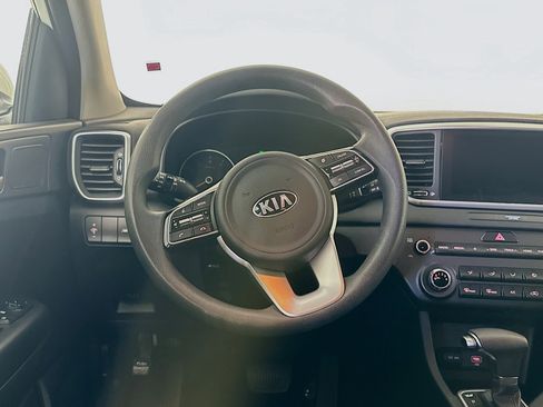Used 2020 Kia Sportage LX AWD/4WD image 17