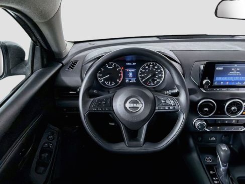 Used 2025 Nissan Sentra S FWD image 18