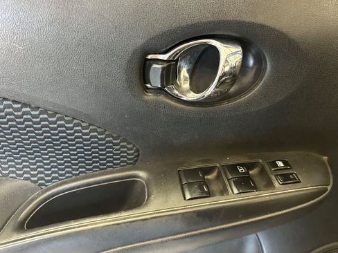 Used 2016 Nissan Versa Note SV FWD image 15