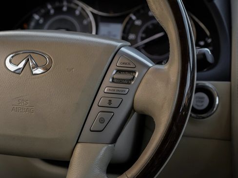 Used 2016 INFINITI QX80 2WD w/ Driver's Assistance Package image 20