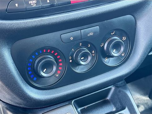 Used 2022 RAM ProMaster City Tradesman image 14