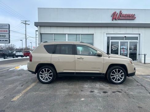 Used 2017 Jeep Compass High Altitude image 8