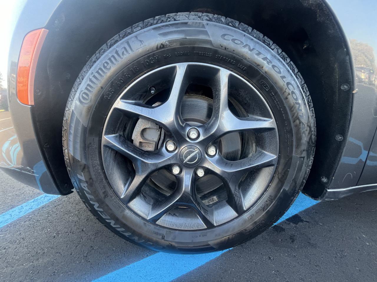 Used 2019 Chrysler Pacifica Touring-L w/ S Appearance Package FWD image 22