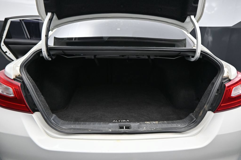 Used 2017 Nissan Altima 2.5 S w/ Power Driver Seat Package FWD image 24