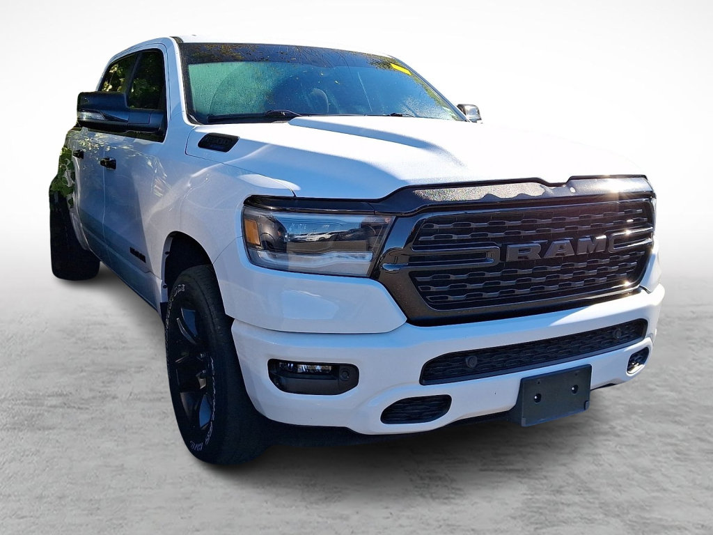 Used 2023 RAM 1500 Big Horn AWD/4WD image 3