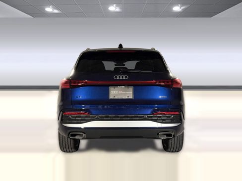 New 2025 Audi Q5 Premium Plus image 9