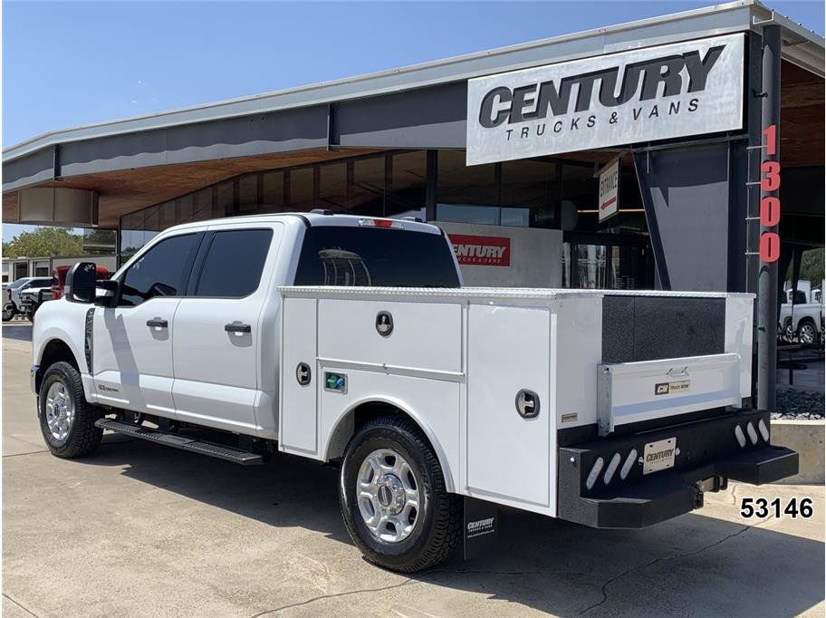 Used 2025 Ford F250 XLT w/ FX4 Off-Road Package AWD/4WD image 6