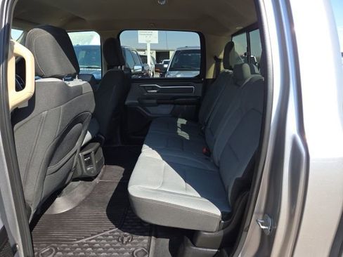 Used 2019 RAM 1500 Big Horn AWD/4WD image 34
