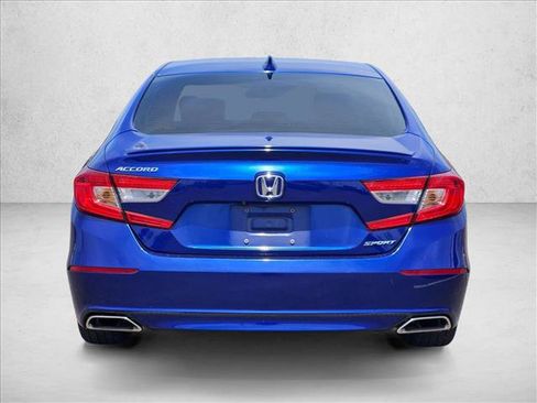 Used 2020 Honda Accord Sport image 6