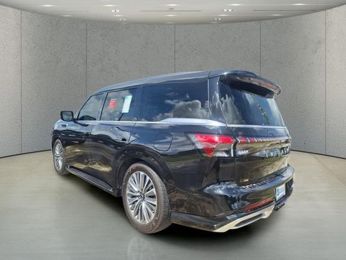 Used 2025 INFINITI QX80 Sensory AWD/4WD image 3