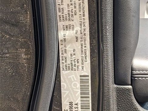 New 2025 Jeep Grand Cherokee L Laredo w/ Luxury Tech Group I image 26