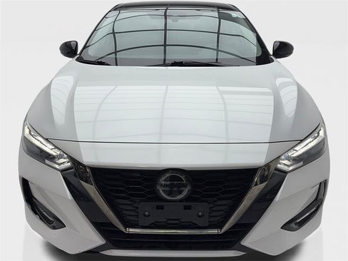 Used 2023 Nissan Sentra SR image 4
