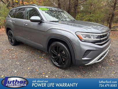 Used 2022 Volkswagen Atlas SE w/ Panoramic Sunroof Package