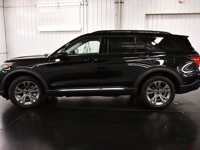 Used 2025 Ford Explorer Active w/ Active Comfort Package